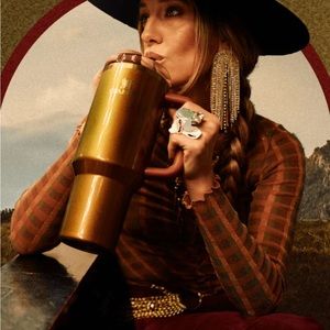 Country Gold Stanley Quencher